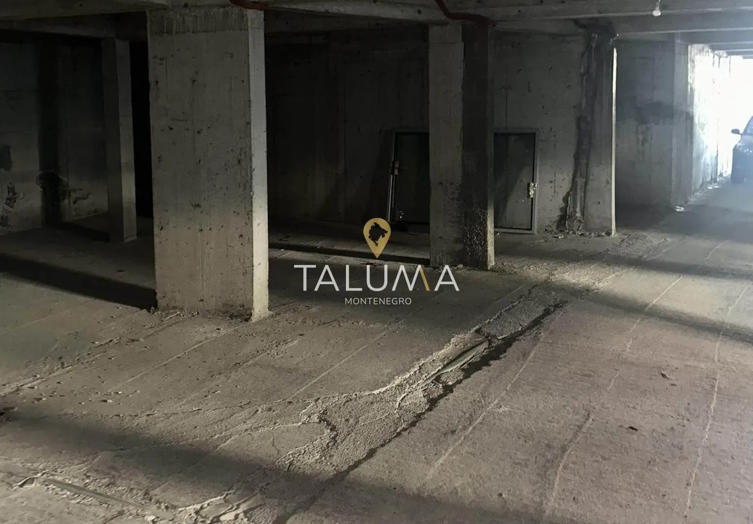 Sale, office space, 400m², Centar, Podgorica