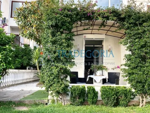 Prodaja, jednosoban stan, 46m², Petrovac, Budva - image 7