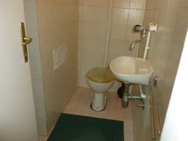 Sale, three bedroom apartment, 92m², Cvetkova Pijaca, Zvezdara Sve Podlokacije