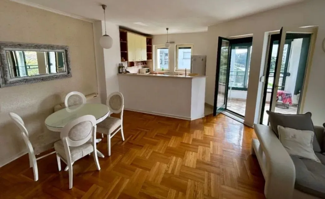 Rent, one bedroom apartment, 56m², Momišići, Podgorica