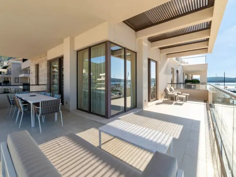 Prodaja, stan, 236m², Porto Montenegro, Tivat - image 17