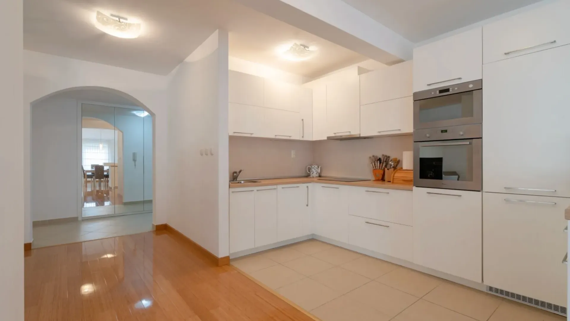 Sale, three bedroom apartment, 222m², Budva, Crna Gora