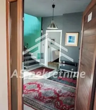 Rent, house, 270m², Jajinci, Voždovac Sve Podlokacije - image 30