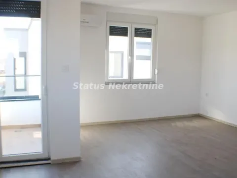 Prodaja, trosoban stan, 77m², Petrovaradin, Novi Sad - image 11