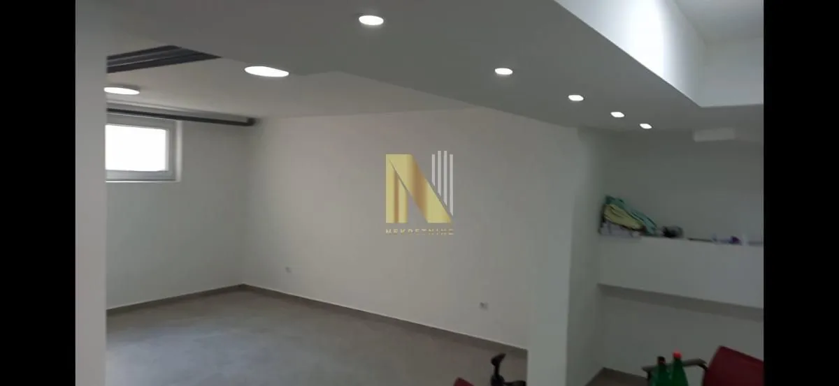 Sale, office space, 82m², Veternik, Novi Sad Sve Podlokacije