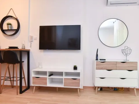 Rent, studio apartment, 30m², Budva, Crna Gora - image 11