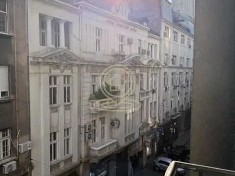 Rent, two bedroom apartment, 61m², Stari Grad, Beograd - image 11