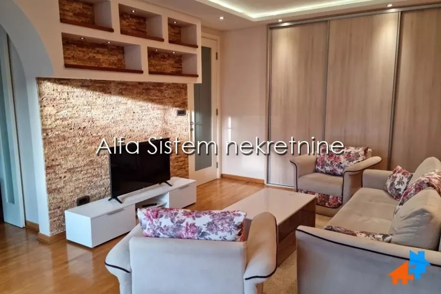 Rent, two bedroom apartment, 68m², Novi Beograd Blok 67, Novi Beograd Sve Podlokacije