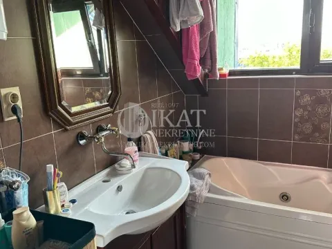 Prodaja, četvorosoban stan, 125m², Bežanija, Beograd - image 13