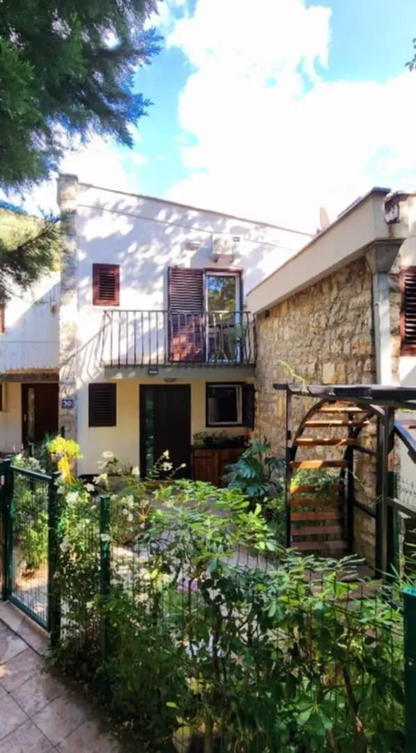 Sale, house, 67m², Petrovac, Budva