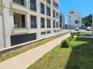 Izdavanje, dvosoban stan, 74m², Tivat, Crna Gora - image 7