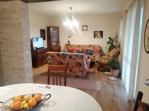 Prodaja, kuća, 232m², Bar, Crna Gora - image 4