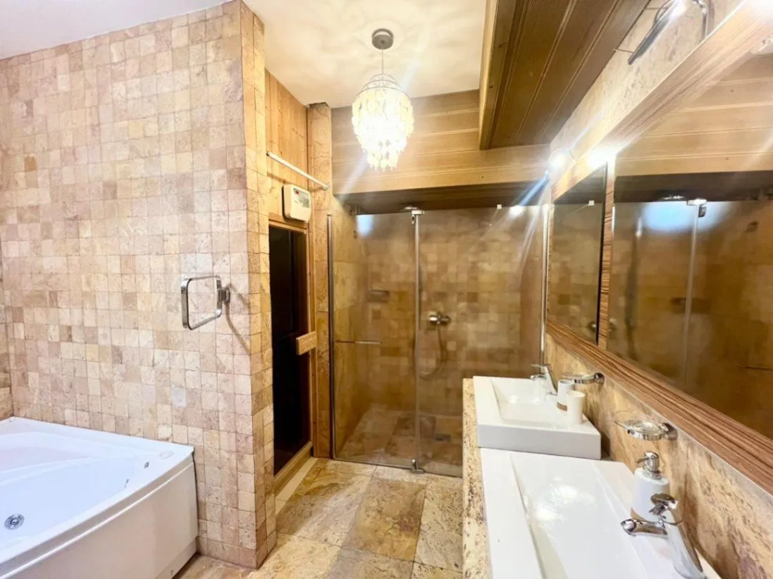 Rent, two bedroom apartment, 154m², Gorica C, Podgorica