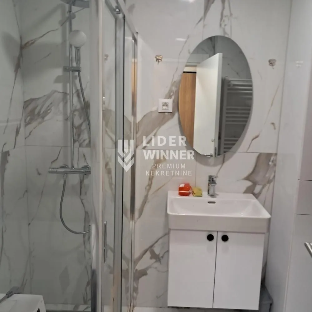 Izdavanje, dvosoban stan, 53m², Autokomanda, Voždovac Sve Podlokacije
