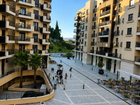 Izdavanje, jednosoban stan, 50m², Ljubović, Podgorica - image 4