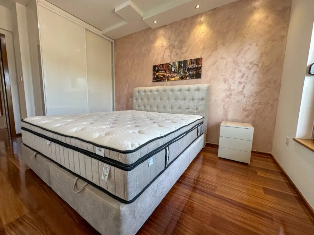 Rent, four bedroom apartment, 130m², Centar, Podgorica