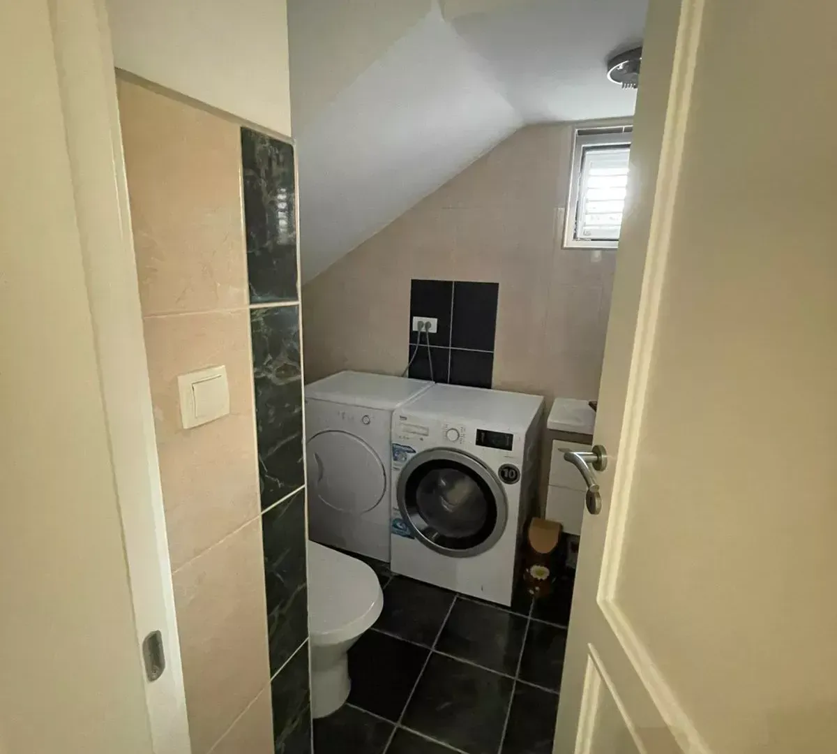 Rent, apartment, 90m², Tivat, Crna Gora