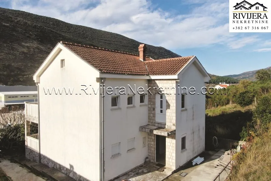 Prodaja, kuća, 176m², Igalo, Herceg Novi