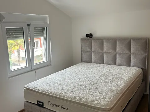 Izdavanje, dvosoban stan, 80m², Murtovina, Podgorica - image 11