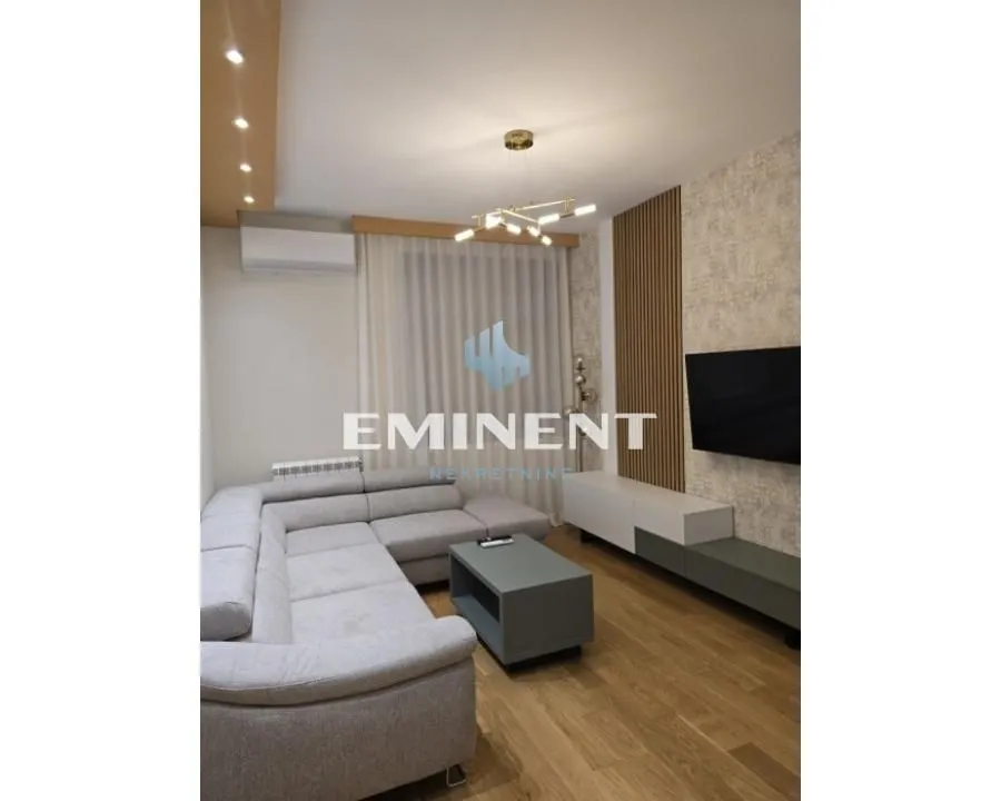 Rent, two bedroom apartment, 52m², Palilula Sve Podlokacije, Beograd