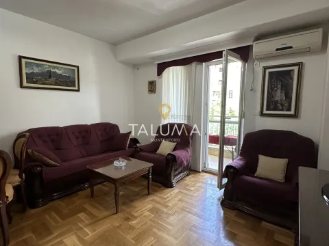 Rent, two bedroom apartment, 60m², Blok 9, Podgorica - image 11