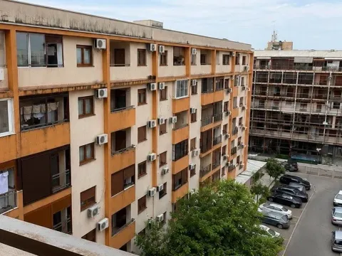 Prodaja, jednosoban stan, 39m², Stari Aerodrom, Podgorica - image 6