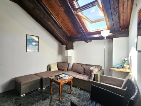 Rent, one bedroom apartment, 38m², Stari Grad Kotor, Kotor