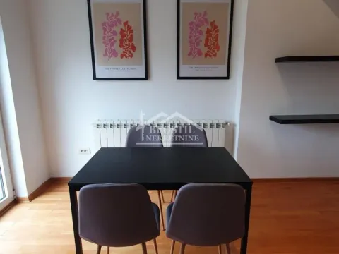 Prodaja, trosoban stan, 55m², Stari Grad, Beograd - image 10