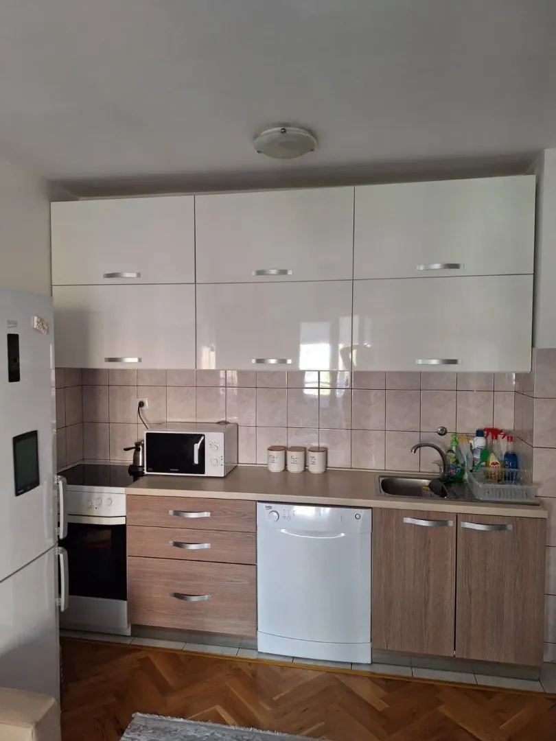 Rent, one bedroom apartment, 35m², Stari Aerodrom, Podgorica