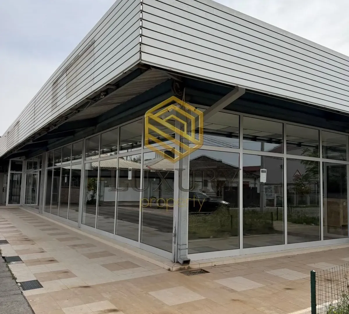 Rent, office space, 281m², Masline, Podgorica