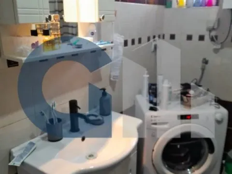 Prodaja, trosoban stan, 125m², Petlovo Brdo, Beograd - image 11