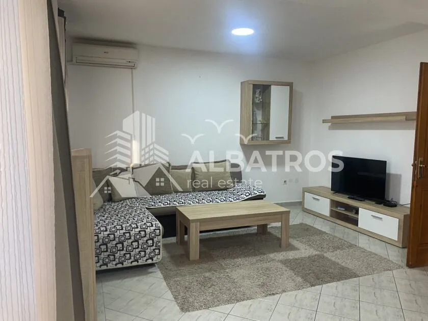 Rent, two bedroom apartment, 70m², Bjeliši, Bar