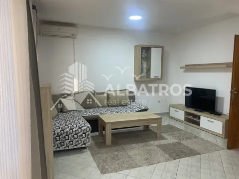 Izdavanje, dvosoban stan, 70m², Bjeliši, Bar - image 1