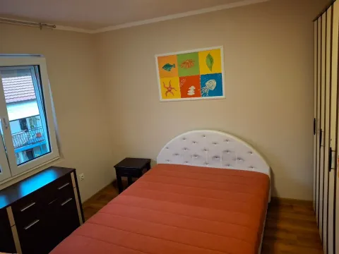 Rent, two bedroom apartment, 70m², Igalo, Herceg Novi - image 5