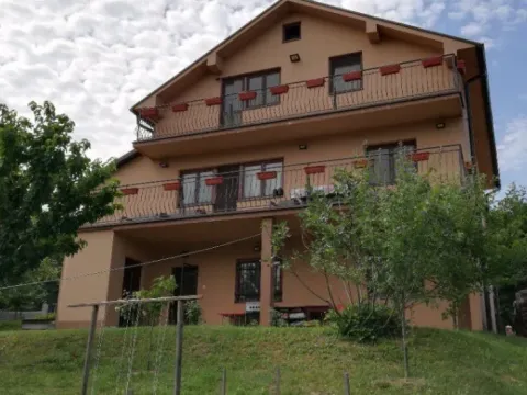 Prodaja, kuća, 350m², Voždovac Sve Podlokacije, Beograd - image 11