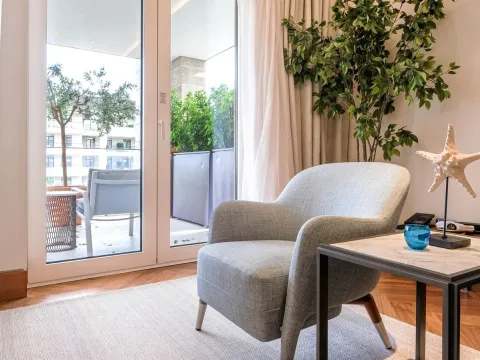 Prodaja, dvosoban stan, 183m², Tivat, Crna Gora - image 23