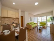 Prodaja, dvosoban stan, 35m², Sutomore, Bar