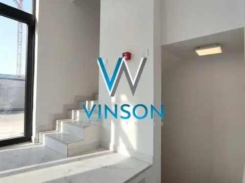 Izdavanje, poslovni prostor, 147m², Centar, Novi Sad - image 10