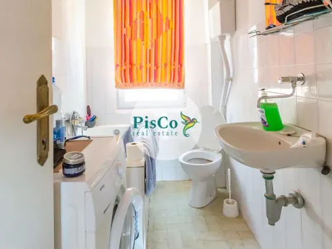 Prodaja, kuća, 200m², Tivat, Crna Gora - image 6