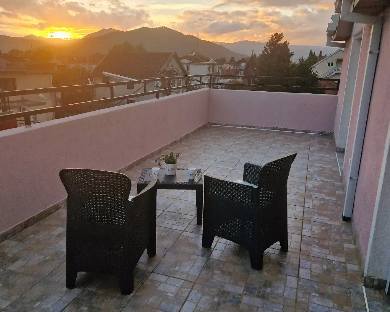 Rent, two bedroom apartment, 115m², Tološi, Podgorica