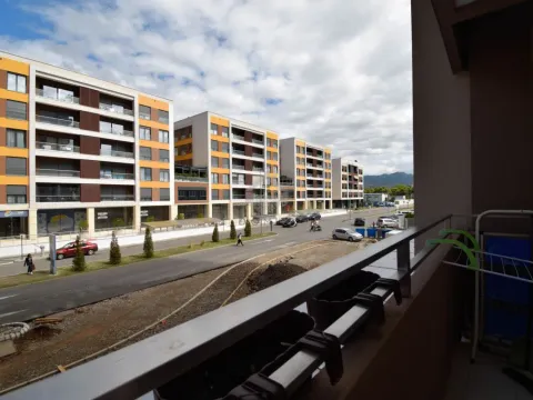 Rent, one bedroom apartment, 40m², Central Point, Podgorica - image 9