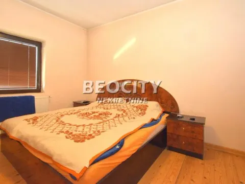 Prodaja, kuća, 320m², Mladenovac (mesto), Mladenovac - image 3