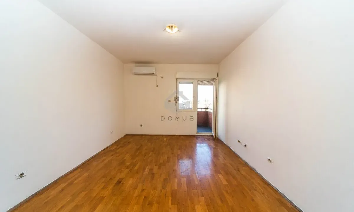 Sale, one bedroom apartment, 45m², Stari Aerodrom, Podgorica