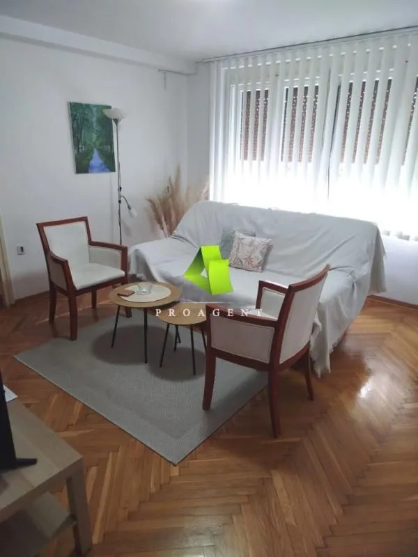 Rent, office space, 55m², Centar, Niš