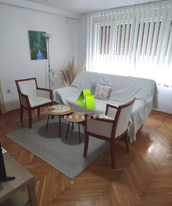 Rent, office space, 55m², Centar, Niš