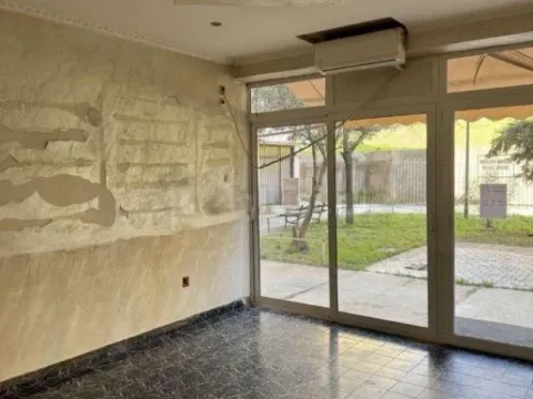 Izdavanje, poslovni prostor, 33m², Lepa Kata, Podgorica