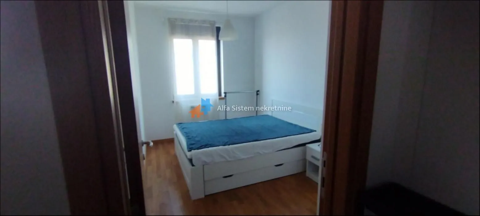 Rent, two bedroom apartment, 55m², Vračar Sve Podlokacije, Beograd