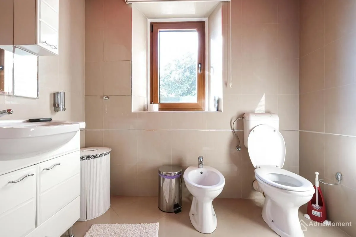 Sale, house, 500m², Orahovac, Kotor