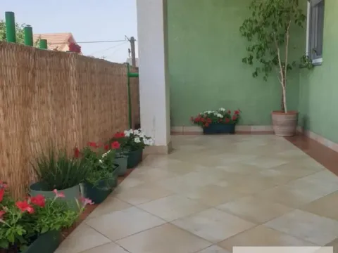 Sale, two bedroom apartment, 55m², Ruma, Srbija - image 8