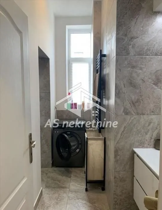 Izdavanje, stan, 57m², Zemun Kej, Zemun Sve Podlokacije